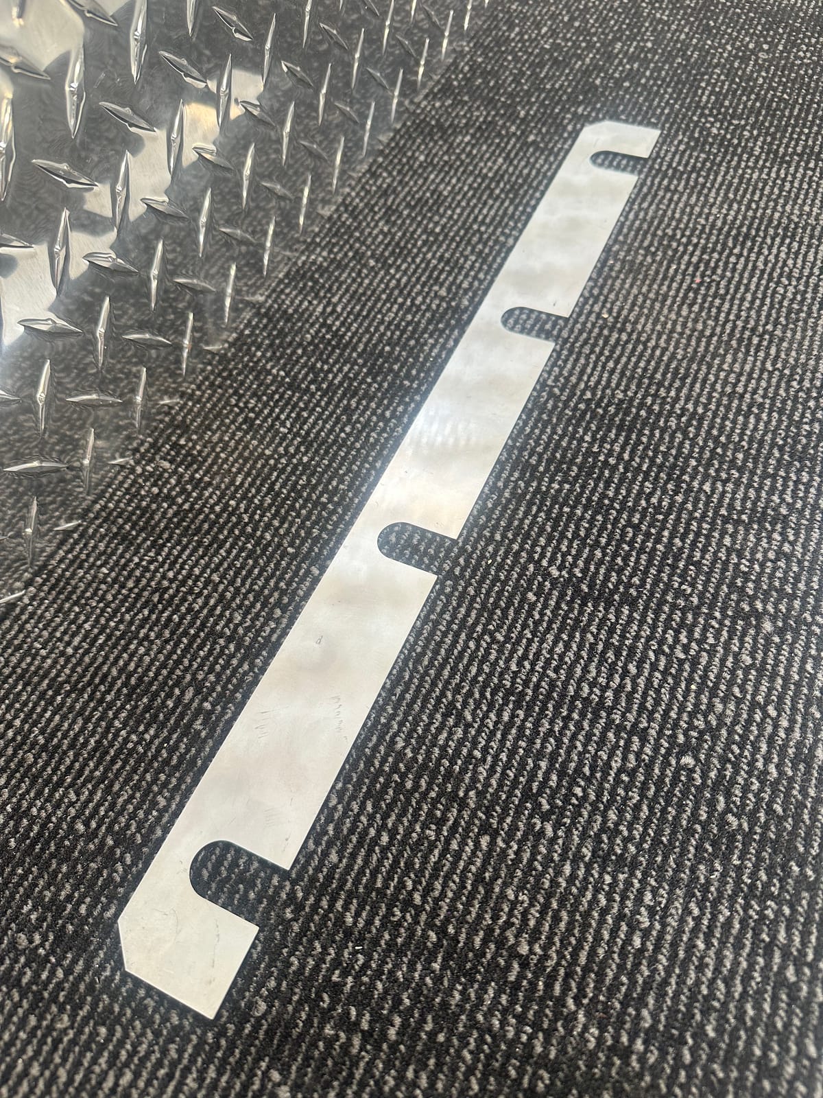 3222323120
